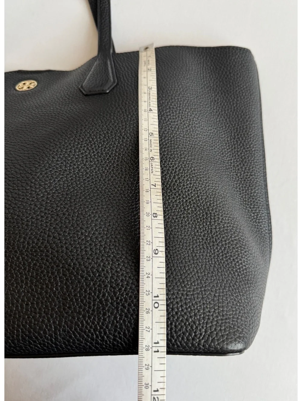 Tory Burch Amanda Easy Leather Tote Black Pebbled Leather Gold Double-T